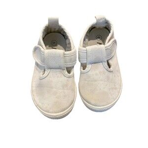 Toddler Size 6 White Sneakers